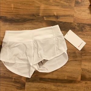 lululemon speed up lr short 2.5” *lined